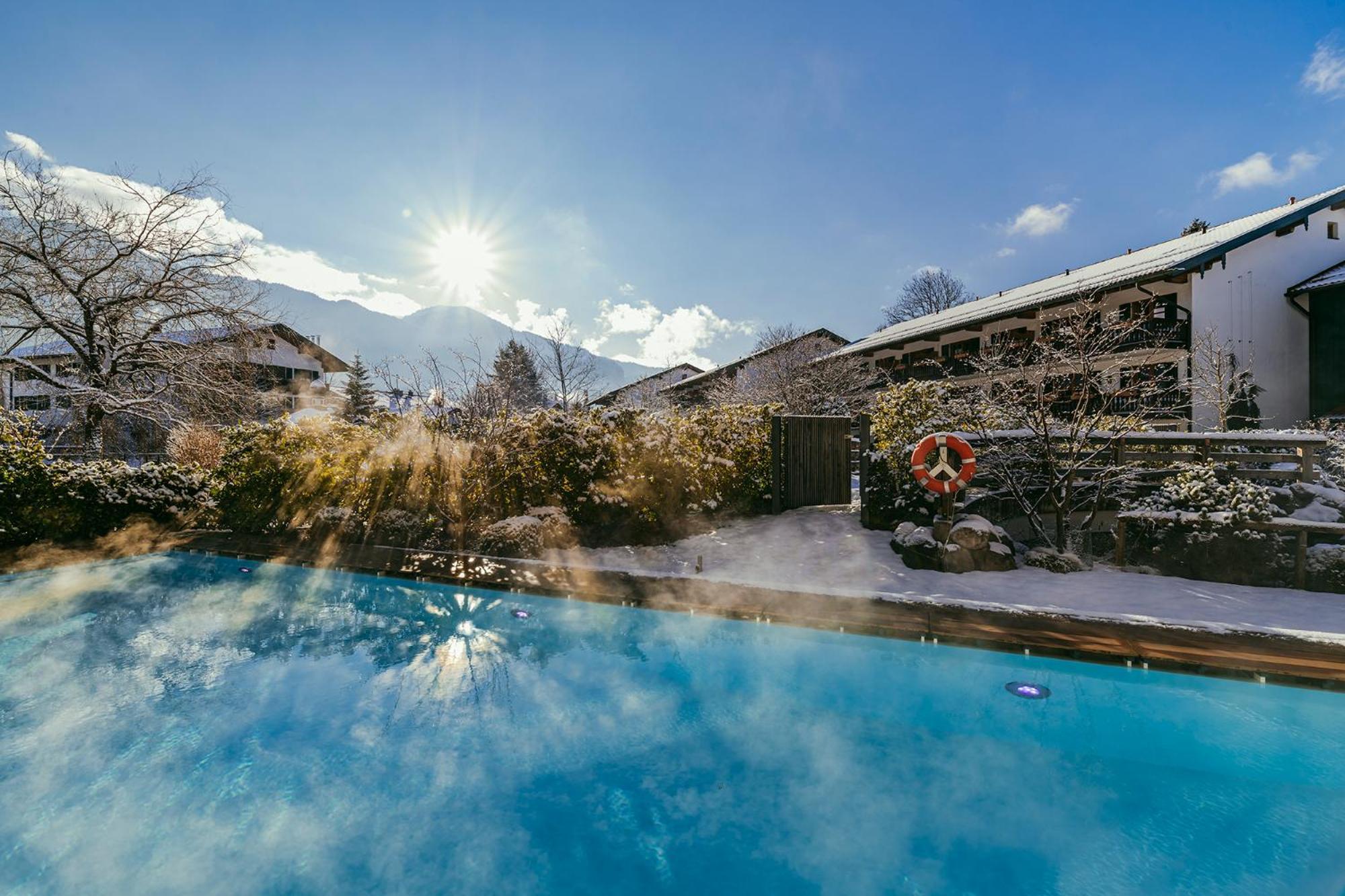 Spa & Resort Bachmair Weissach, Luxury Family Resort Rotta Екстериор снимка
