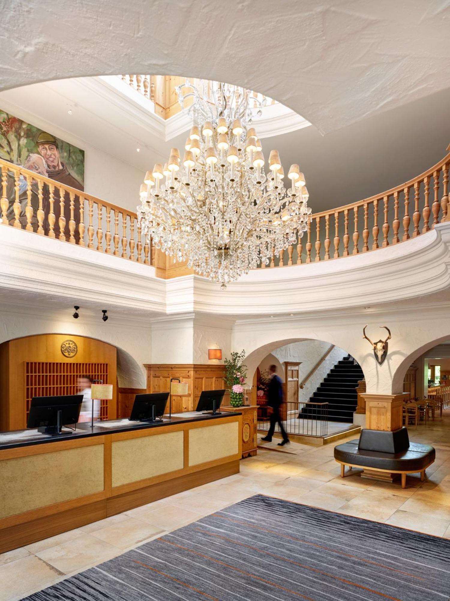 Spa & Resort Bachmair Weissach, Luxury Family Resort Rotta Екстериор снимка